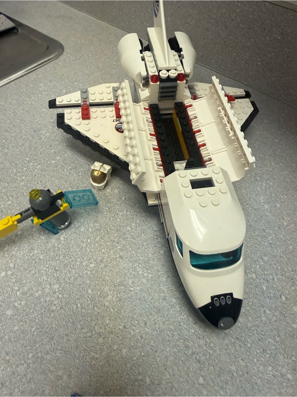 3367 LEGO City Space Shuttle - Picture 2 of 6